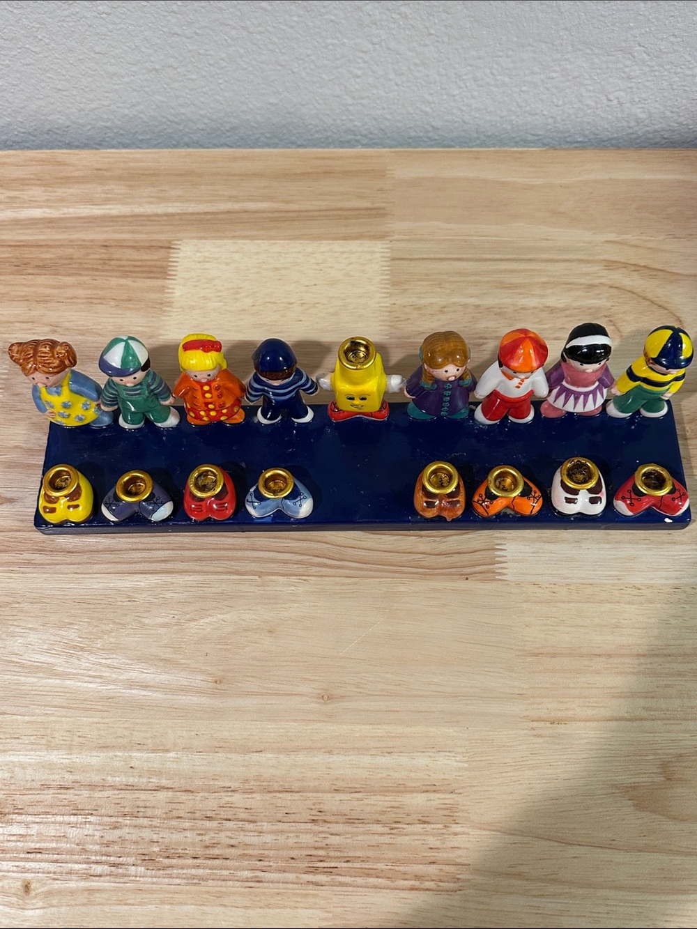 Susan Fischer Weis Design Rite Lite Chanukah Express Menorah - Picture 3 of 10